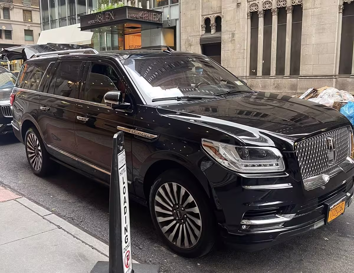 luxury-suv-manhattan